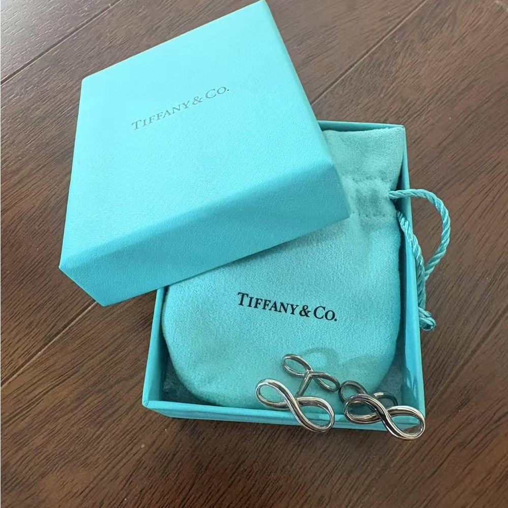 Tiffany & Co. Silver Infinity Cufflinks